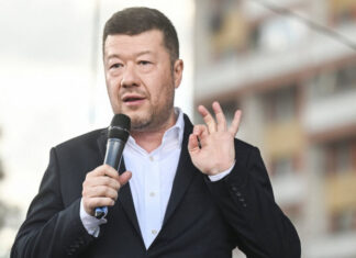 Чешский политик Окамура требует отмены защиты для украинцев: что стоит за его заявлениями
