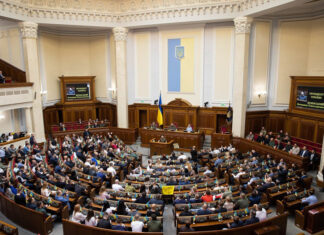 В Верховной Раде опровергли слухи о мобилизации женщин и раскрыли актуальную статистику службы в ВСУ