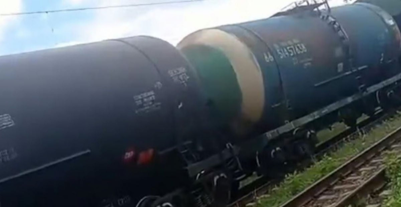Взрыв цистерн с газом и бензином в Оренбургской области