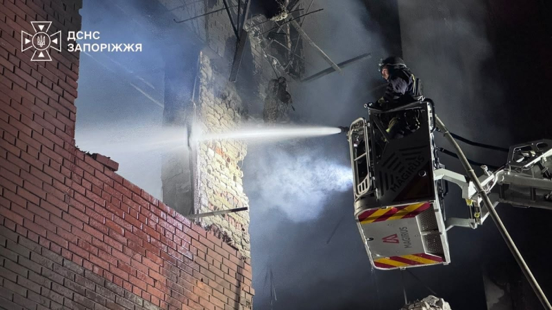 Разрушения в жилых кварталах