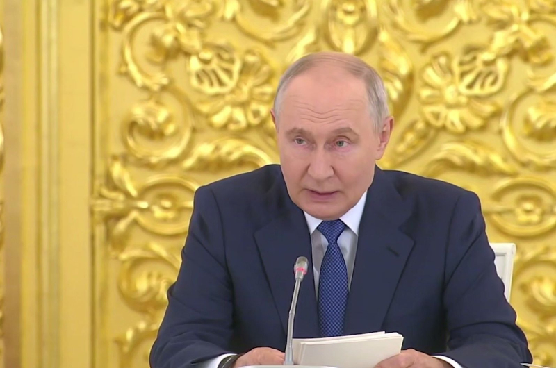 Путин прервал молчание об ударах Украины по Wildberries и НПЗ