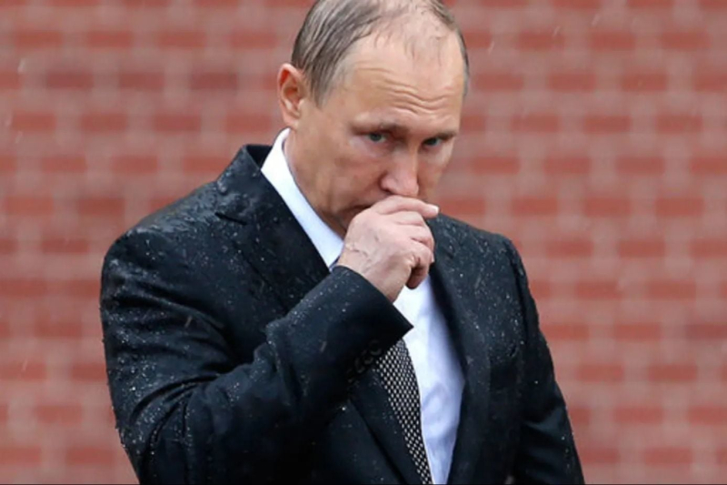 Путин и кремлевская элита покинули Москву и Сочи, перебравшись за Урал