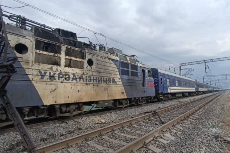 РФ ударила реактивным "Шахедом" по поезду с почти 600 пассажирами по дороге в Одессу