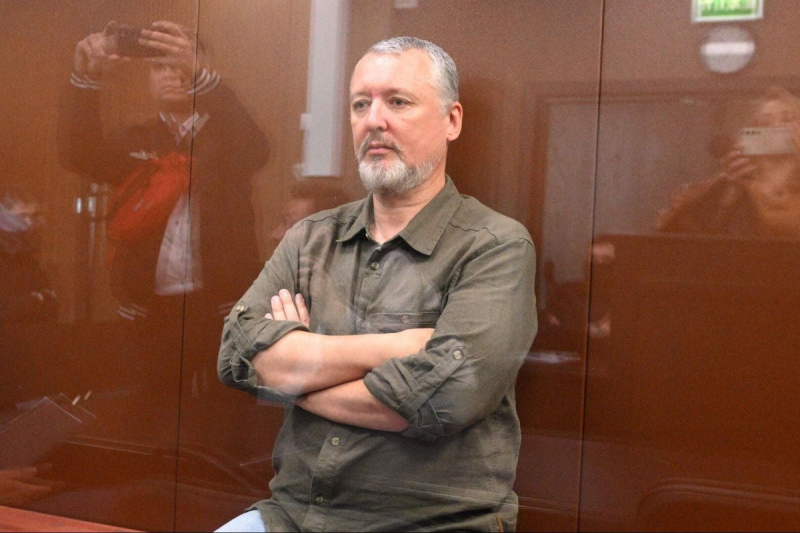 Стрелков предупредил о новой мобилизации в России уже в октябре: "Неизвестного масштаба"