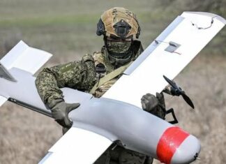 Битва масштабов и ИИ-роев: военные аналитики оценили динамику гонки беспилотников дальнего радиуса