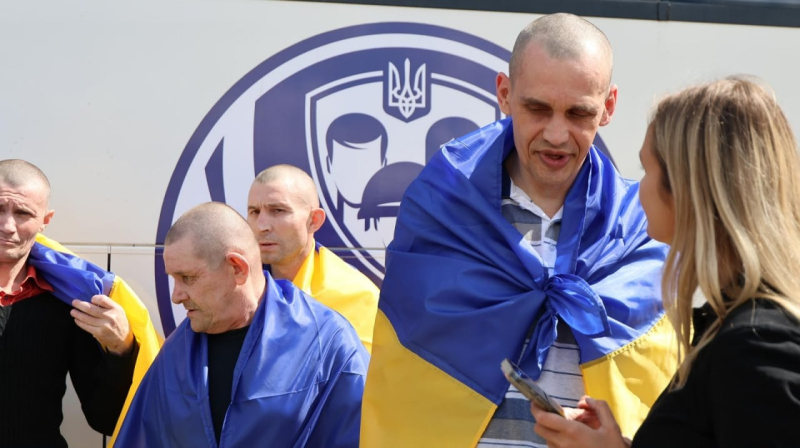 Освобожденные украинские военные