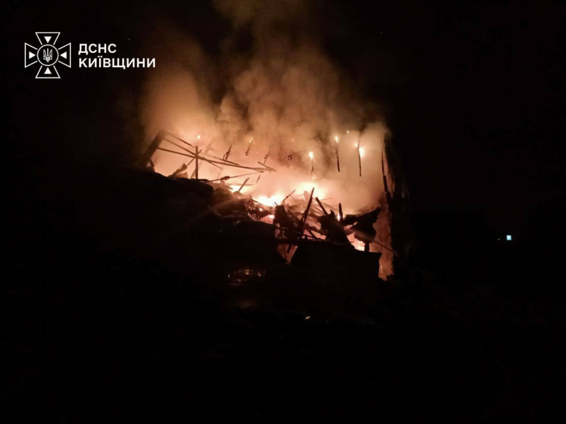 Армия РФ массированно атаковала Украину баллистикой и БПЛА – есть жертвы и разрушения в семи областях
