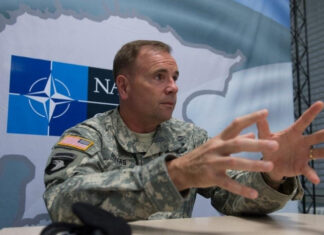 «Хватит пустых обещаний»: экс-главком армии США в Европе Бен Ходжес раскрыл реальную цену победы Украины