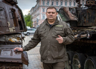 Экс-глава ГУР раскрыл скрытые треки переговоров: как разведканалы формируют будущее конфликта