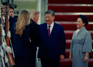 Хейли ПРИЗЫВАЕТ Трампа к бдительности: почему встреча с Си Цзиньпином – не повод для наивности?