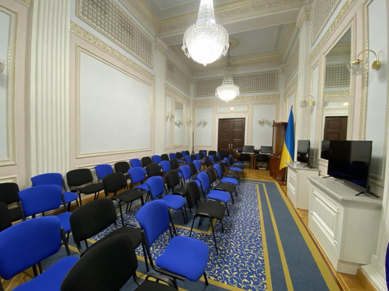 Интерьер подземного зала