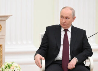 Путин вновь использует риторику ‘защиты русскоязычных’: балтийские страны под прицелом Кремля?
