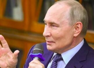 Путин сравнил Россию с хищником, заявив, что Запад пытается её «сожрать»