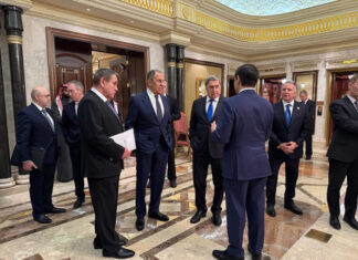 Инсайдеры раскрывают: Лавров на пути к отставке? Почему внешняя политика РФ меняет курс