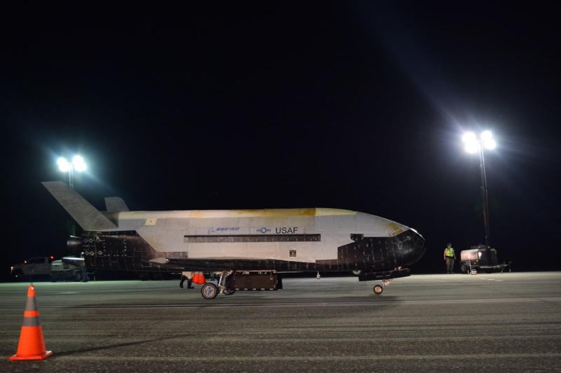 США вывели на орбиту новое космическое оружие, скрытно продвигая X-37B