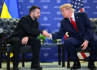 Трамп раскрыл детали переговоров с Зеленским: почему удары по НПЗ РФ под угрозой срыва?