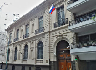 Аргентина требует ответов: Родственники завербованных протестуют у посольства РФ из-за пропавших без вести солдат