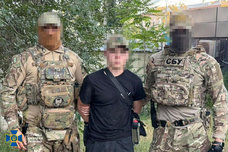 Агенты ФСБ готовили серию убийств военных ВСУ в Запорожье – киллеров задержали на горячем – СБУ