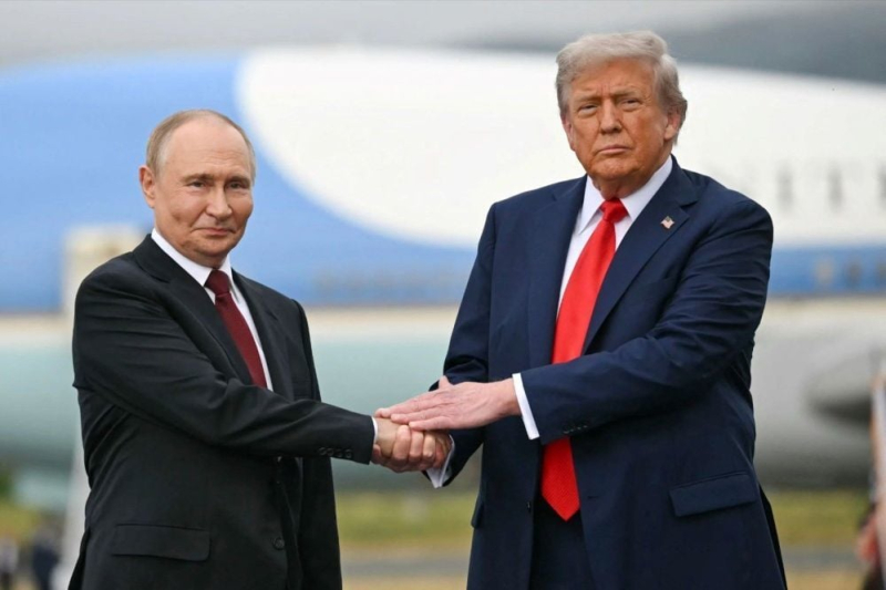 "Дешевая разводка", — Доброхотов объяснил, зачем Трампу понадобилась дизельная сделка с Путиным