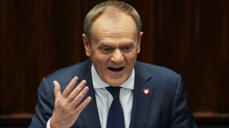 "Другого пути нет", – премьер Польши Туск отреагировал на события в Конституционном трибунале