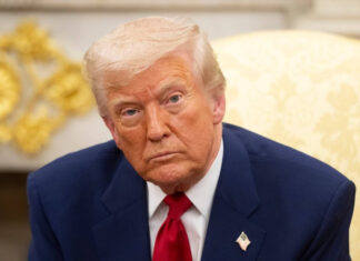 Трамп отрицает причастность к сбоям Starlink в Украине, пока Киев сообщает о провалах операций