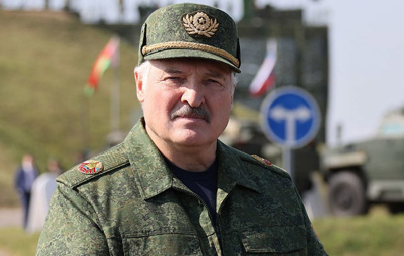 Лукашенко переложил на Латвию ответственность Беларуси за провокацию на госгранице