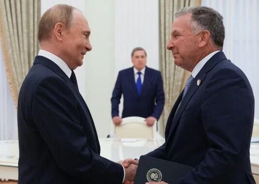 Сбои Интернета и заявления о БПЛА: Петербург на фоне переговоров Путина и Уиткоффа оказался в центре информационного шторма