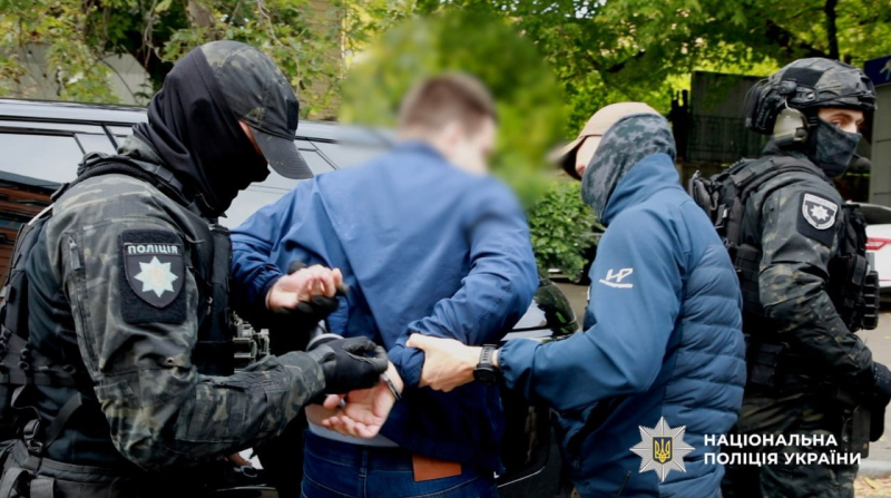 Представлялся сотрудником НАБУ и выманил у предпринимателя почти 0 тысяч: в Киеве задержали мошенника