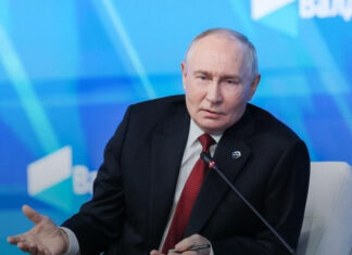 Путин теряет самообладание на Валдае: Нецензурная лексика и оправдания ударов по Украине