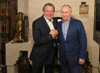 Кремль раскрыл детали «случайной» встречи Путина и Шредера в день рождения президента