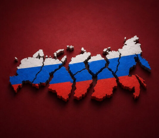 Россияне массово берут кредиты на базовые нужды: треть населения вынуждена занимать на еду и одежду