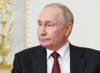 Утечка: Как Кремль дирижирует онлайн-поздравлениями Путина в соцсетях
