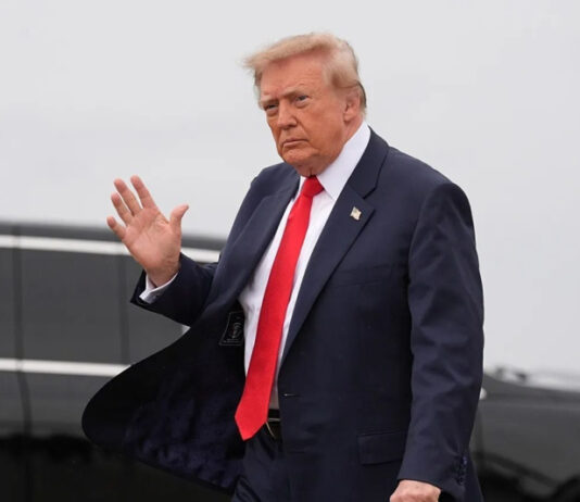 Трамп развенчивает мифы: США продолжают делиться разведданными с Украиной, несмотря на сбои в предупреждениях