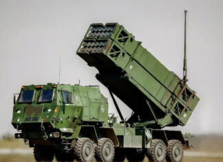 Балтия переосмысляет оборону: HIMARS нацелены на Санкт-Петербург в случае агрессии РФ