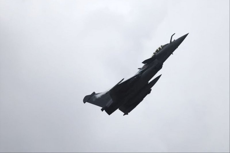 Украина готовит пилотов для Rafale: Зеленский раскрыл детали договоренностей с Макроном