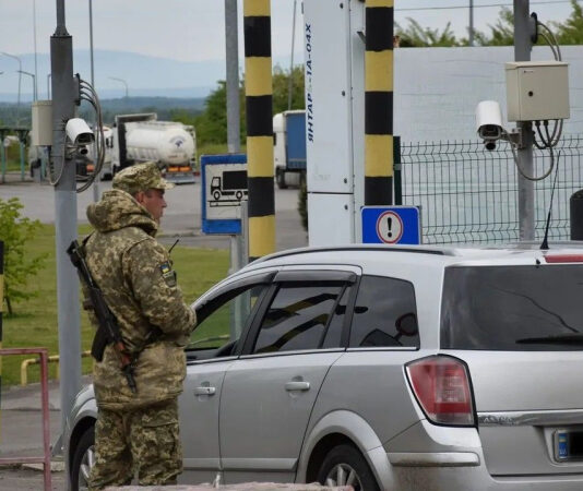 Украина переосмысливает погранконтроль: Киев обсуждает с ЕС перенос проверок в соседние страны