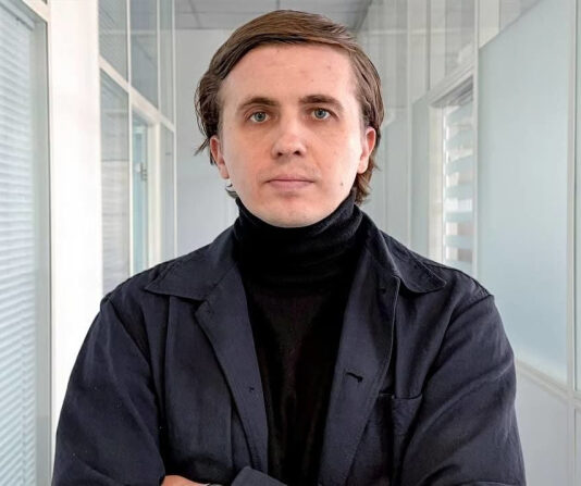 МИД Украины подтвердил освобождение журналиста Ткача, задержанного в Вене: Что известно о судьбе оператора?