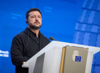 Зеленский предостерегает Лукашенко: Размещение баллистических систем РФ в Беларуси – прямой путь к эскалации