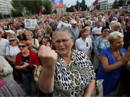Блэкаут и гуманитарный кризис в Донецке: жители сообщают о столкновениях за воду и тотальном отключении связи