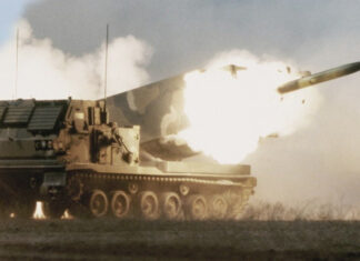 HIMARS демонстрирует разрушительную мощь: Единственный удар превратил объект РФ в руины